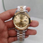 Luxury causal watch Golden White